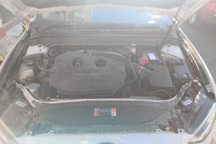 Used Ford Mondeo 2017 EcoBoost 245 Luxury Sport Model Engine Bay