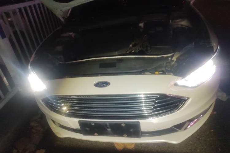 Used Ford Mondeo 2017 Facelifted EcoBoost 200 Luxury Version Engine Bay