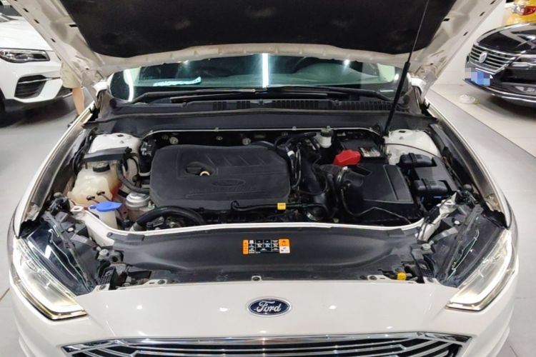 Used Ford Mondeo 2017 Facelifted EcoBoost 180 Fashion Edition Engine Bay