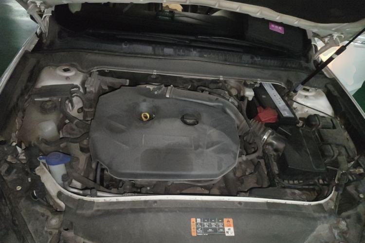 Used Ford Mondeo 2017 EcoBoost 200 Stylish Model Engine Bay