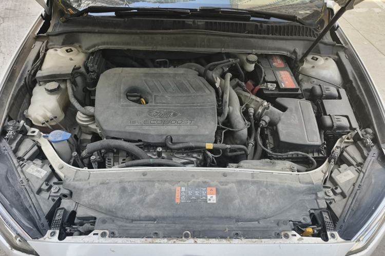 Used Ford Mondeo 2017 EcoBoost 180 Luxury Model Engine Bay