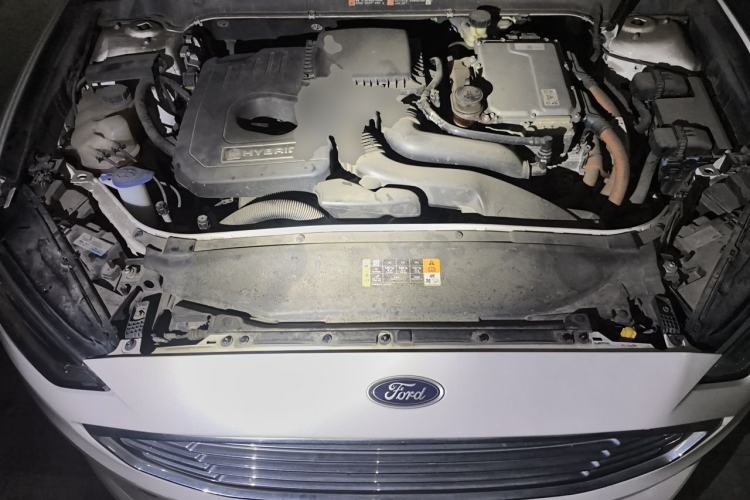 Used Ford Mondeo 2017 2.0L HEV Zhihao Model Engine Bay