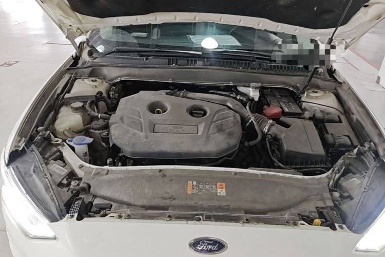 Used Ford Mondeo 2017 EcoBoost 200 Luxury Model Engine Bay