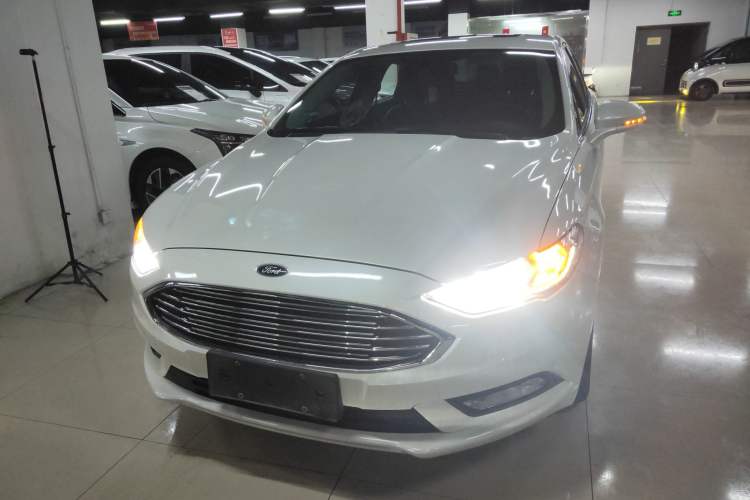 Used Ford Mondeo 2017 EcoBoost 180 Stylish Model Exterior 1