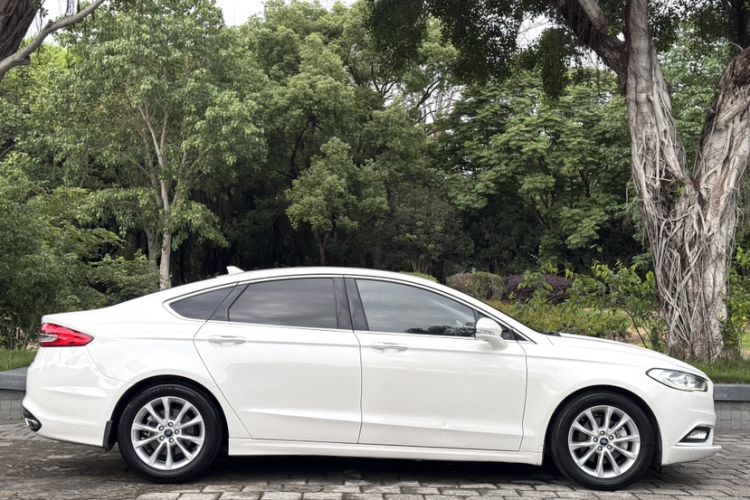 Used Ford Mondeo 2017 Facelifted EcoBoost 180 Fashion Edition Exterior 12