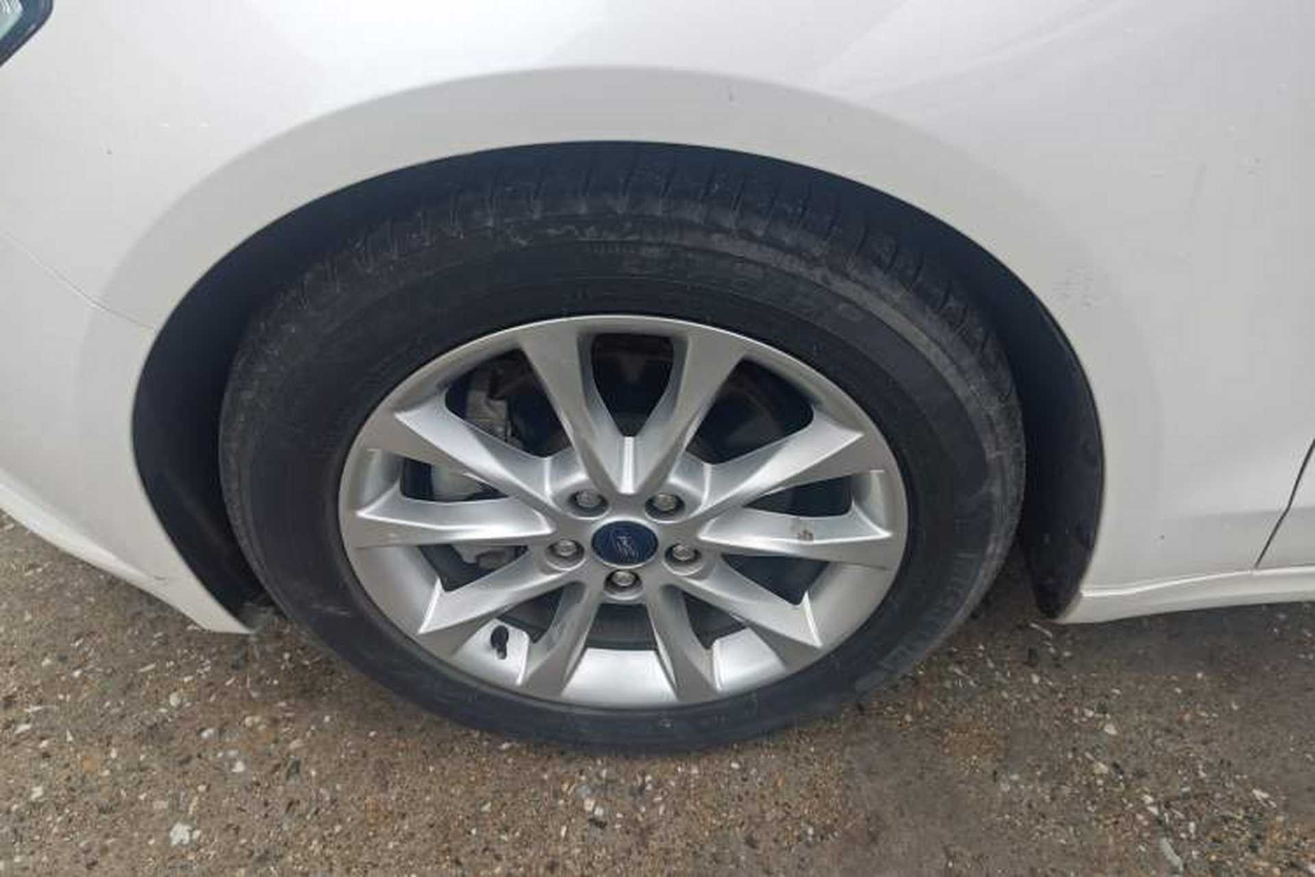 Used Ford Mondeo 2017 Facelifted EcoBoost 180 Fashion Edition Exterior 2