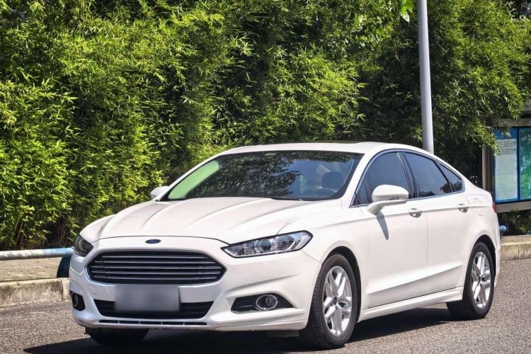 Used Ford Mondeo 2017 EcoBoost 180 Stylish Model Exterior 2