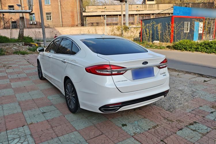 Used Ford Mondeo 2017 EcoBoost 180 Luxury Model Exterior 2