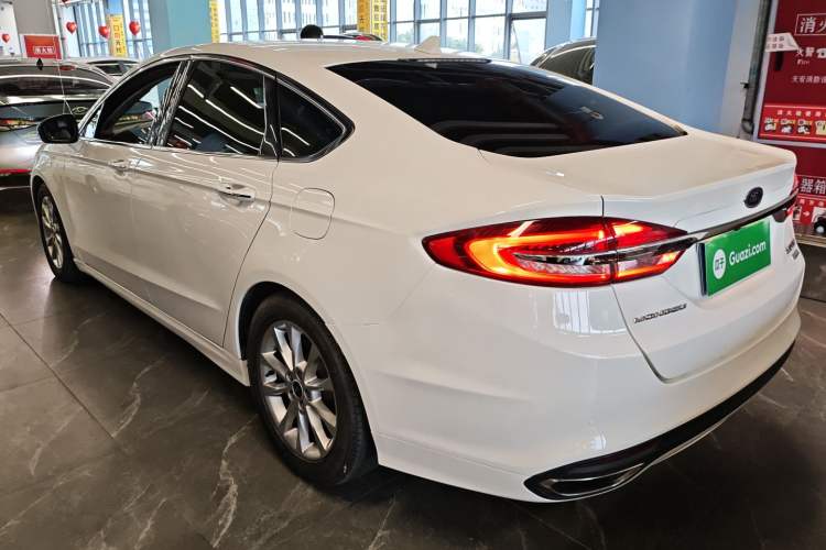 Used Ford Mondeo 2017 EcoBoost 180 Stylish Model Exterior 2