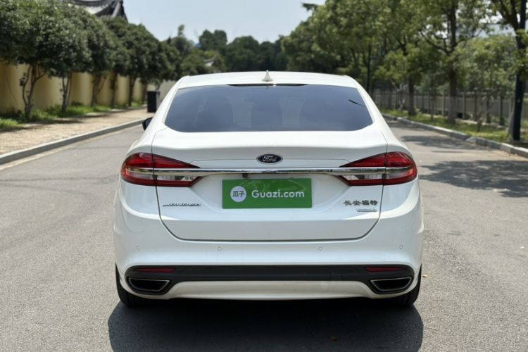 Used Ford Mondeo 2017 EcoBoost 180 Stylish Model Exterior 2