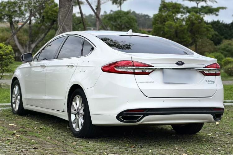Used Ford Mondeo 2017 EcoBoost 200 Stylish Model Exterior 4