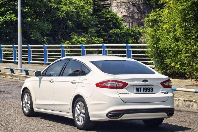 Used Ford Mondeo 2017 EcoBoost 180 Stylish Model Exterior 4