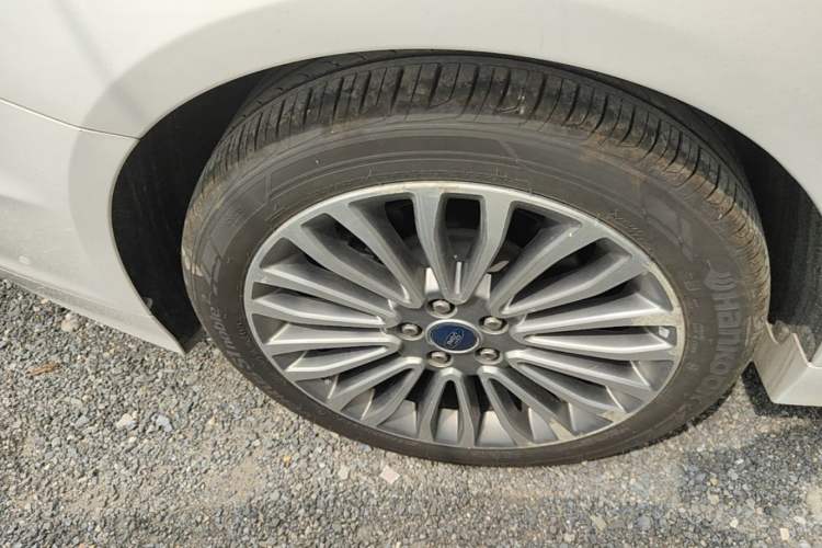 Used Ford Mondeo 2017 EcoBoost 245 Flagship Model Exterior 5