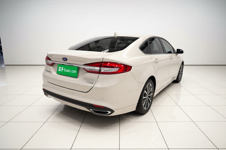 Used Ford Mondeo 2017 EcoBoost 180 Stylish Model Exterior 5