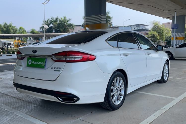 Used Ford Mondeo 2017 EcoBoost 180 Stylish Model Exterior 5