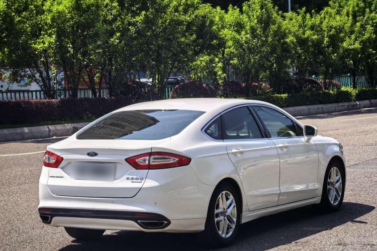 Used Ford Mondeo 2017 EcoBoost 180 Stylish Model Exterior 5