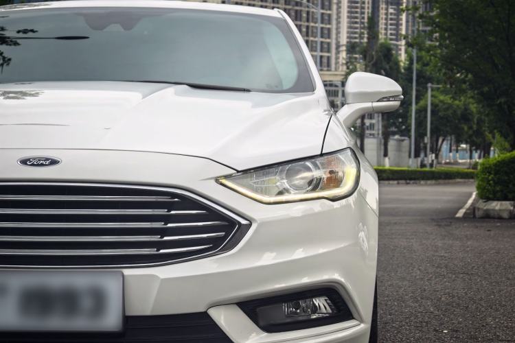 Used Ford Mondeo 2017 EcoBoost 200 Stylish Model Exterior 5