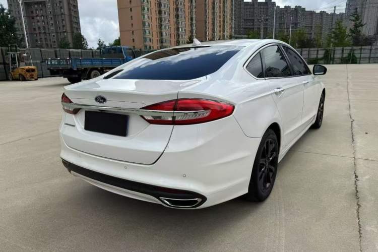Used Ford Mondeo 2017 EcoBoost 180 Stylish Model Exterior 5