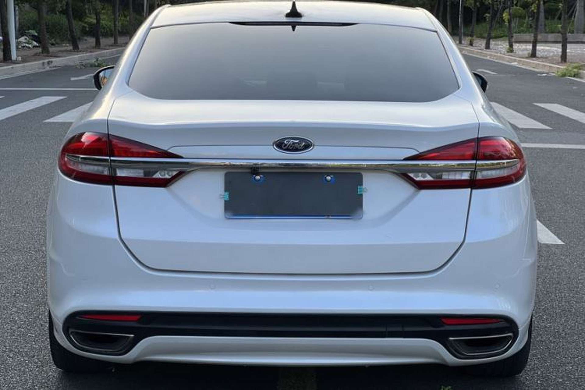 Used Ford Mondeo 2017 EcoBoost 200 Stylish Model Exterior 5