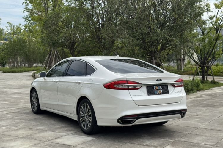 Used Ford Mondeo 2017 Restyled EcoBoost 180 Luxury Version Exterior 6