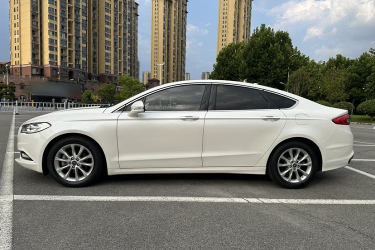 Used Ford Mondeo 2017 EcoBoost 200 Stylish Model Exterior 7