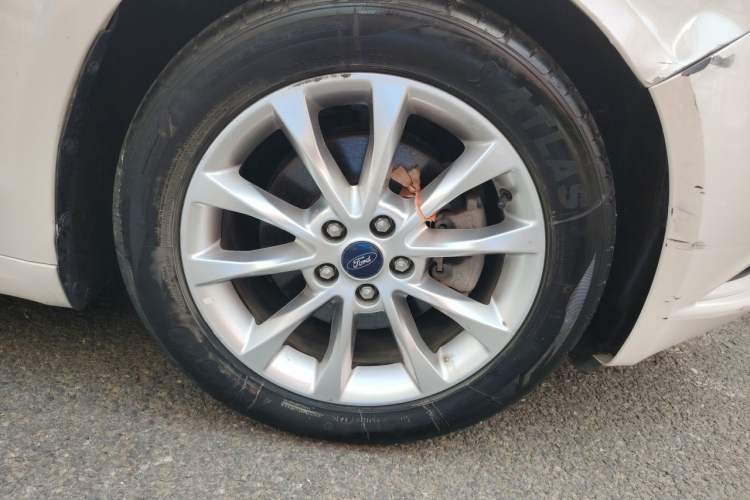 Used Ford Mondeo 2017 EcoBoost 200 Stylish Model Exterior 7