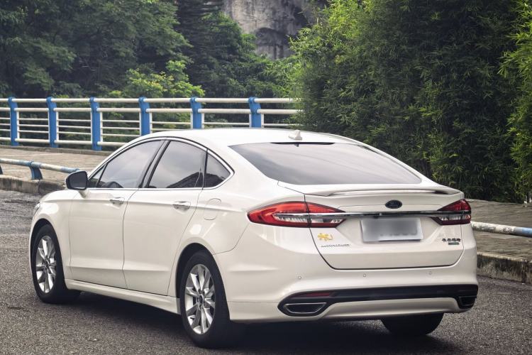 Used Ford Mondeo 2017 EcoBoost 200 Stylish Model Exterior 7