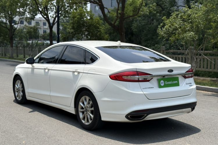 Used Ford Mondeo 2017 EcoBoost 180 Stylish Model Exterior 7