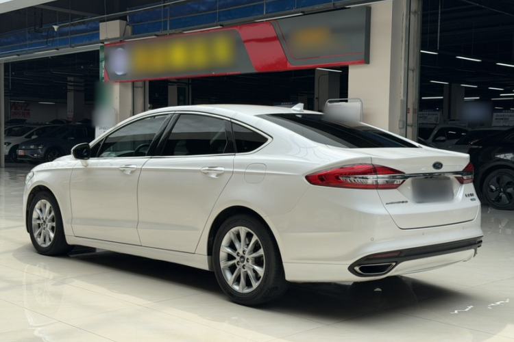 Used Ford Mondeo 2017 EcoBoost 200 Stylish Model Exterior 9