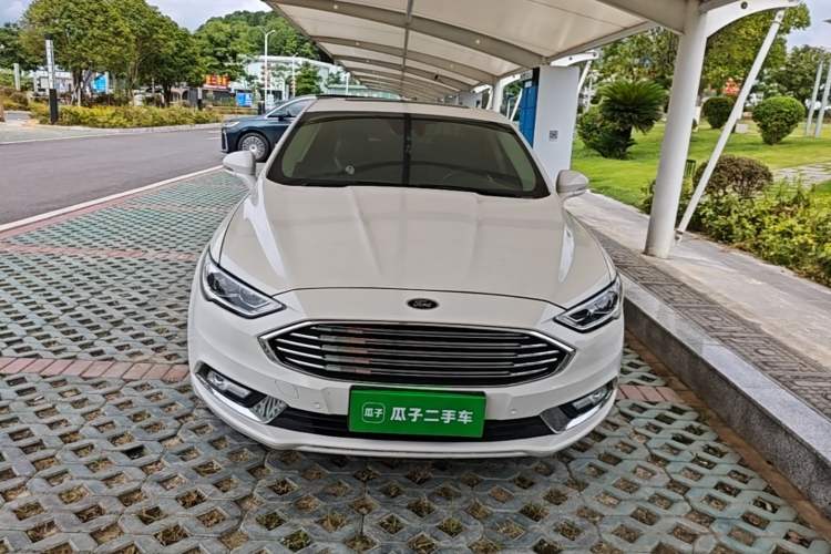 Used Ford Mondeo 2017 EcoBoost 180 Luxury Model Front