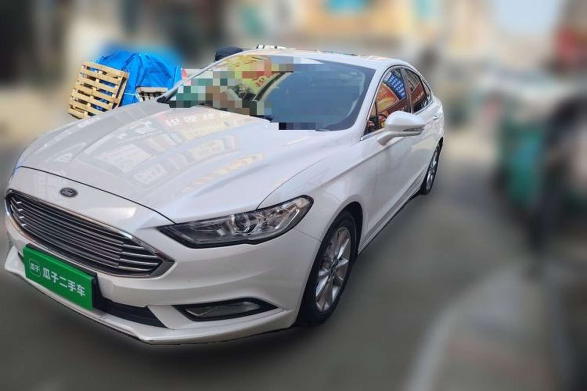Used Ford Mondeo 2017 EcoBoost 200 Stylish Model Front Left 45 Deg
