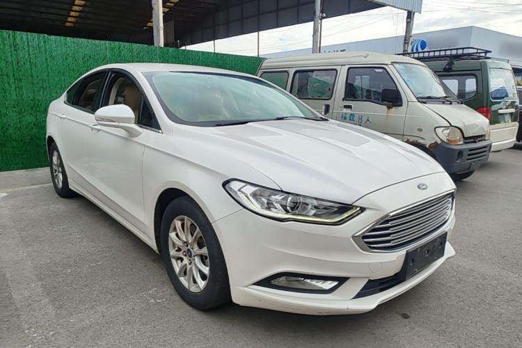 Used Ford Mondeo 2017 EcoBoost 180 Comfort Model Front Right 45 Deg