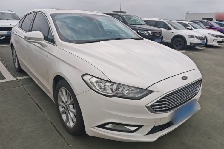 Used Ford Mondeo 2017 EcoBoost 180 Stylish Model Front Right 45 Deg