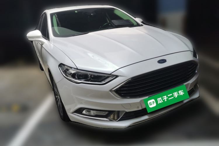 Used Ford Mondeo 2017 EcoBoost 180 Luxury Model Front Right 45 Deg