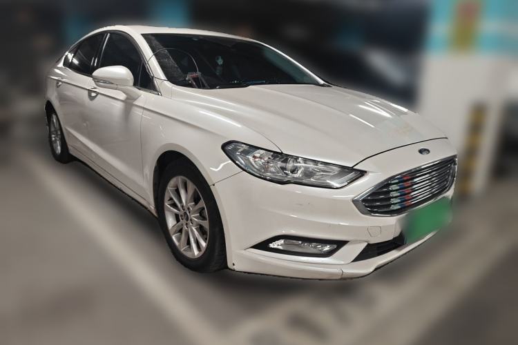 Used Ford Mondeo 2017 EcoBoost 180 Stylish Model Front Right 45 Deg