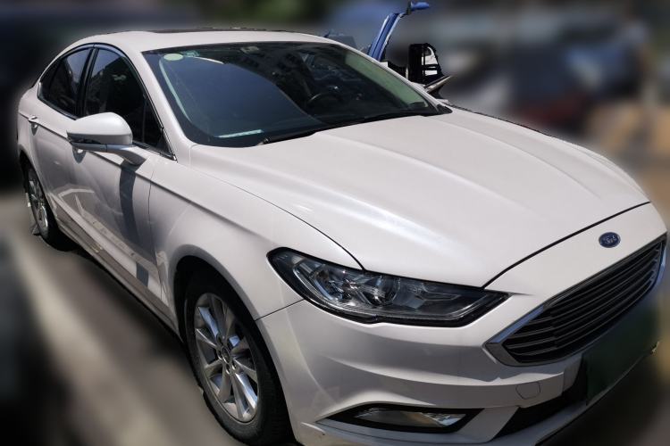 Used Ford Mondeo 2017 EcoBoost 180 Stylish Model Front Right 45 Deg