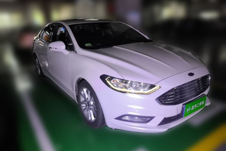 Used Ford Mondeo 2017 EcoBoost 180 Stylish Model Front Right 45 Deg