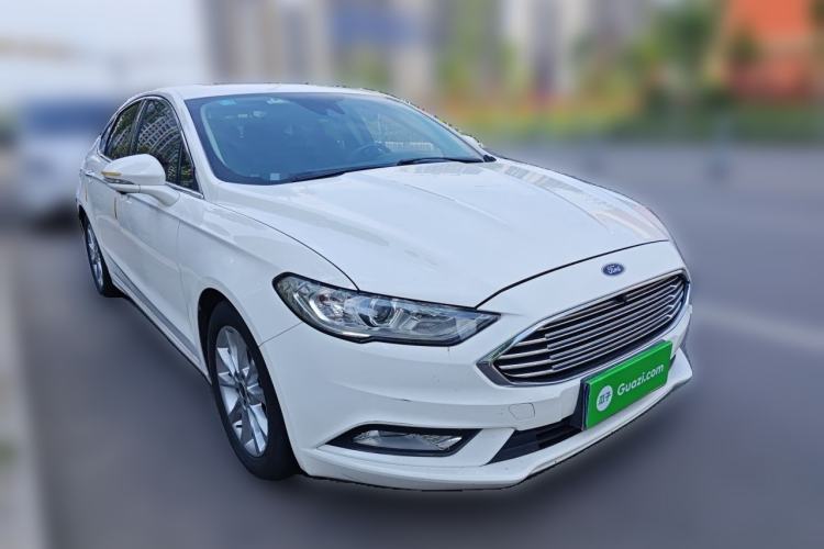 Used Ford Mondeo 2017 EcoBoost 180 Stylish Model Front Right 45 Deg