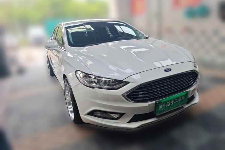 Used Ford Mondeo 2017 EcoBoost 180 Stylish Model Front Right 45 Deg
