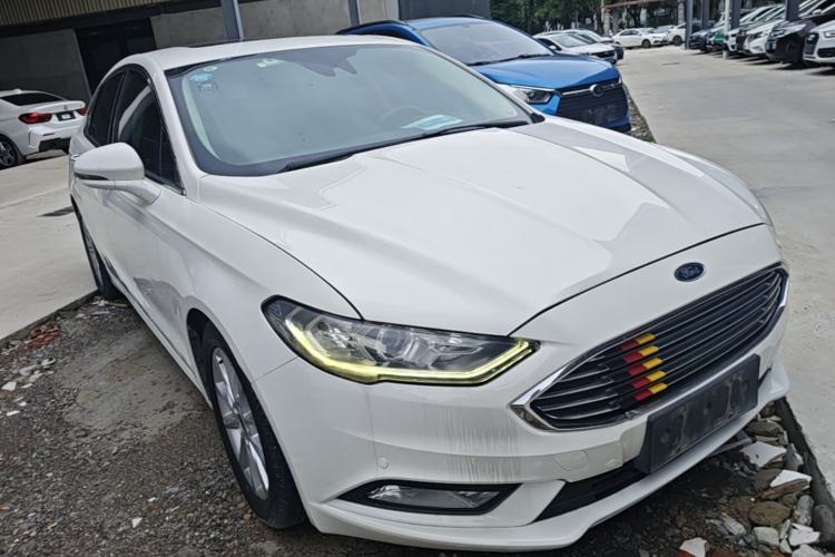 Used Ford Mondeo 2017 EcoBoost 180 Stylish Model Front Right 45 Deg