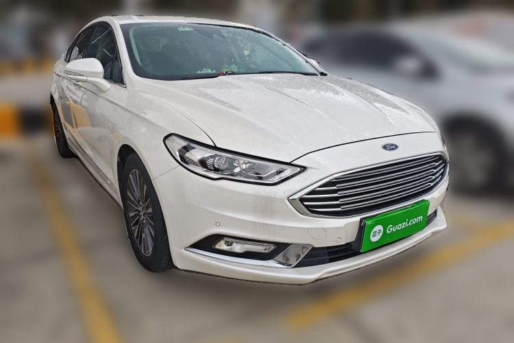 Used Ford Mondeo 2017 EcoBoost 180 Luxury Model Front Right 45 Deg