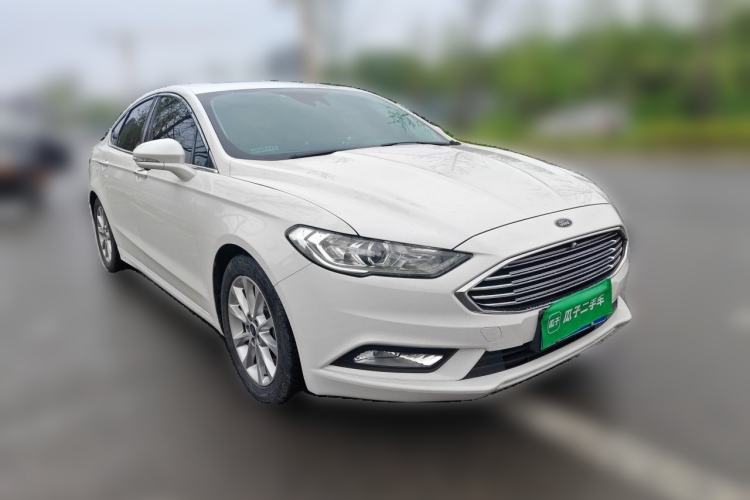 Used Ford Mondeo 2017 EcoBoost 180 Stylish Model Front Right 45 Deg