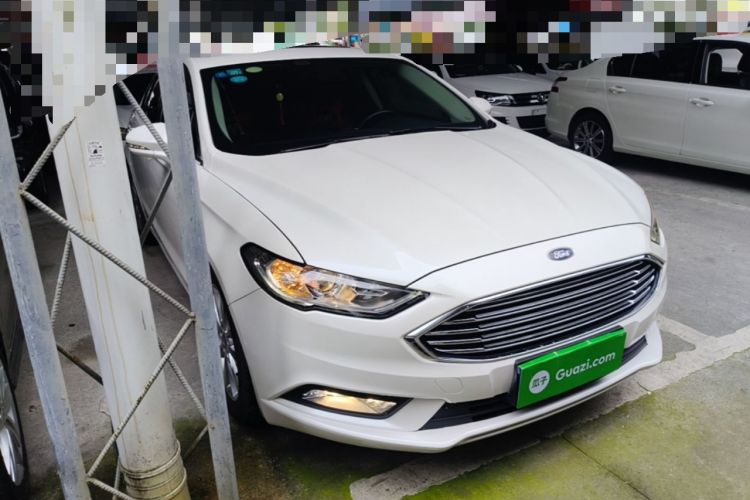 Used Ford Mondeo 2017 EcoBoost 180 Stylish Model Front Right 45 Deg
