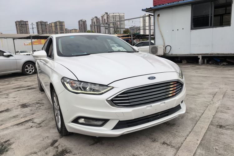 Used Ford Mondeo 2017 EcoBoost 180 Stylish Model Front Right 45 Deg