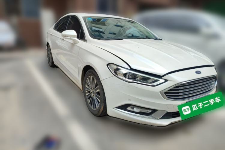 Used Ford Mondeo 2017 EcoBoost 180 Luxury Model Front Right 45 Deg