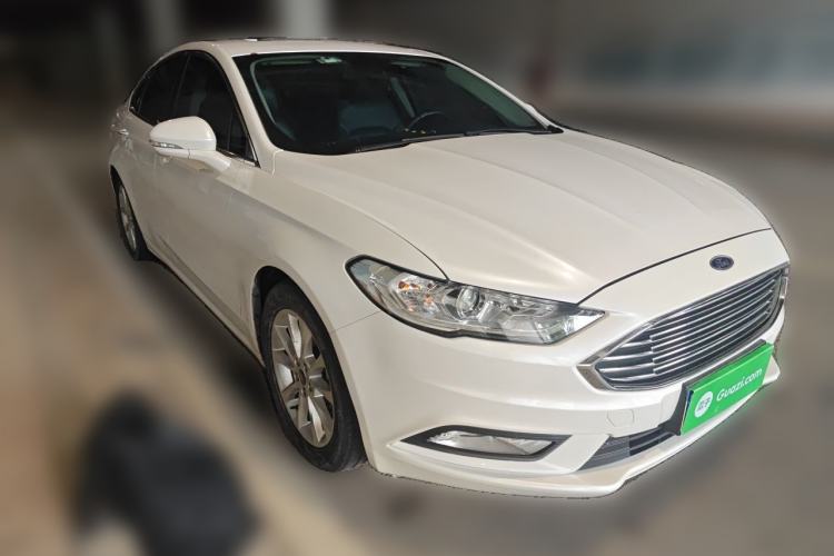 Used Ford Mondeo 2017 EcoBoost 180 Stylish Model Front Right 45 Deg