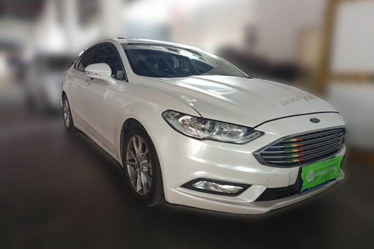 Used Ford Mondeo 2017 EcoBoost 180 Stylish Model Front Right 45 Deg