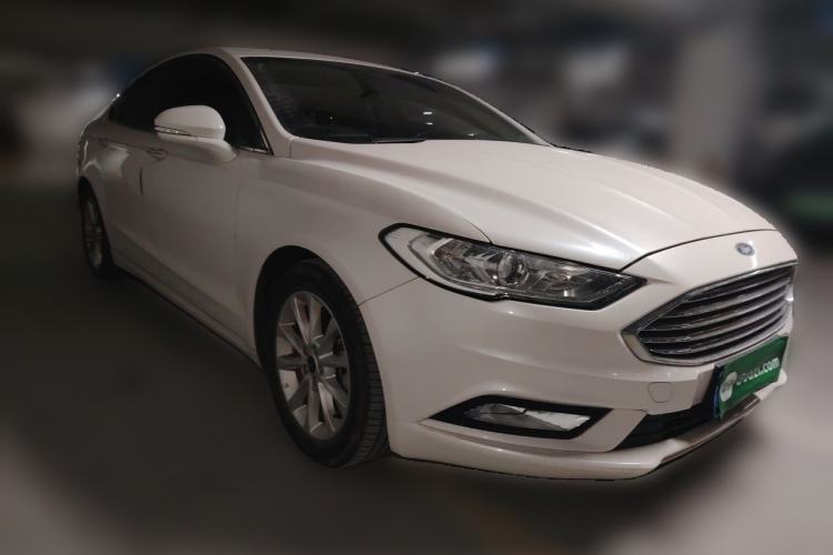 Used Ford Mondeo 2017 Restyled EcoBoost 200 Fashion Edition Front Right 45 Deg