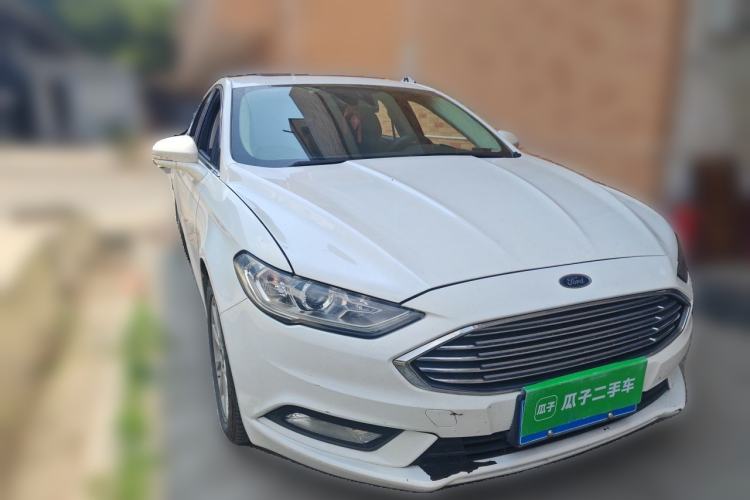 Used Ford Mondeo 2017 EcoBoost 180 Stylish Model Front Right 45 Deg