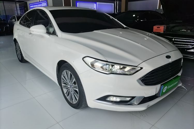 Used Ford Mondeo 2017 EcoBoost 180 Luxury Model Front Right 45 Deg